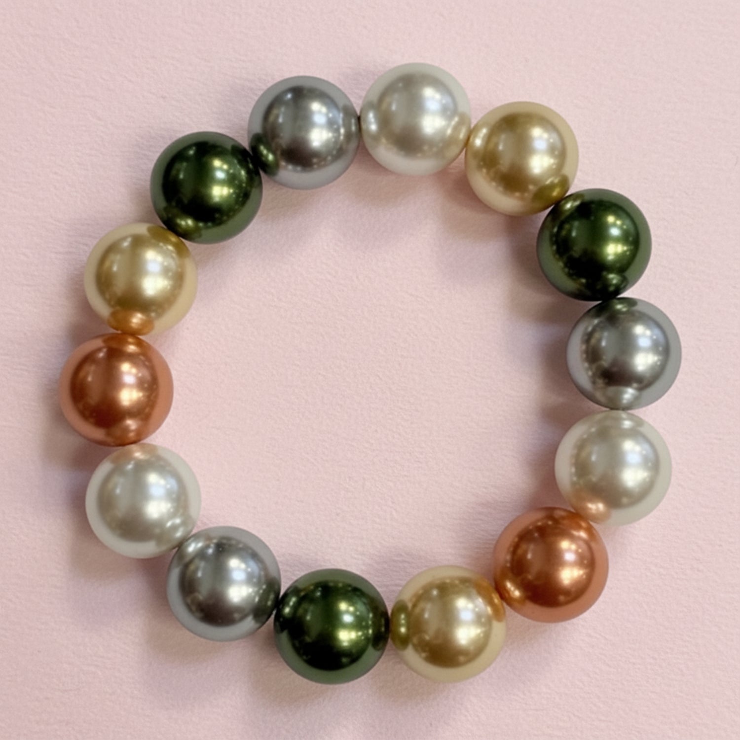 Mehrfarbiges Muschelkernperle (15-17mm) flexibles Armband