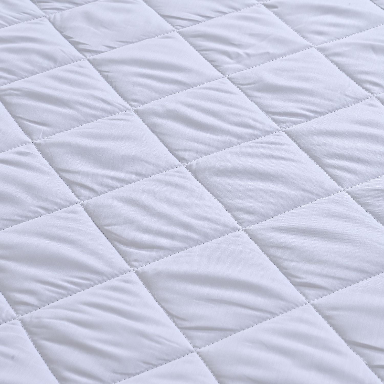LIVMORE Gestepptes Tencel Wasserdichtes Matratzentopper King Size 150 x 200 + 30 cm Weiß