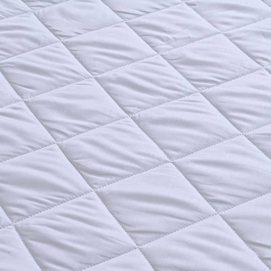 LIVMORE Gestepptes Tencel Wasserdichtes Matratzentopper King Size 150 x 200 + 30 cm Weiß