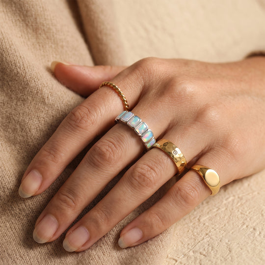 D'Joy AA Natürlicher, äthiopischer Welo Opal Ring 925 Silber Gelbes Gold (Größe 21.00) ca. 1,58 ct