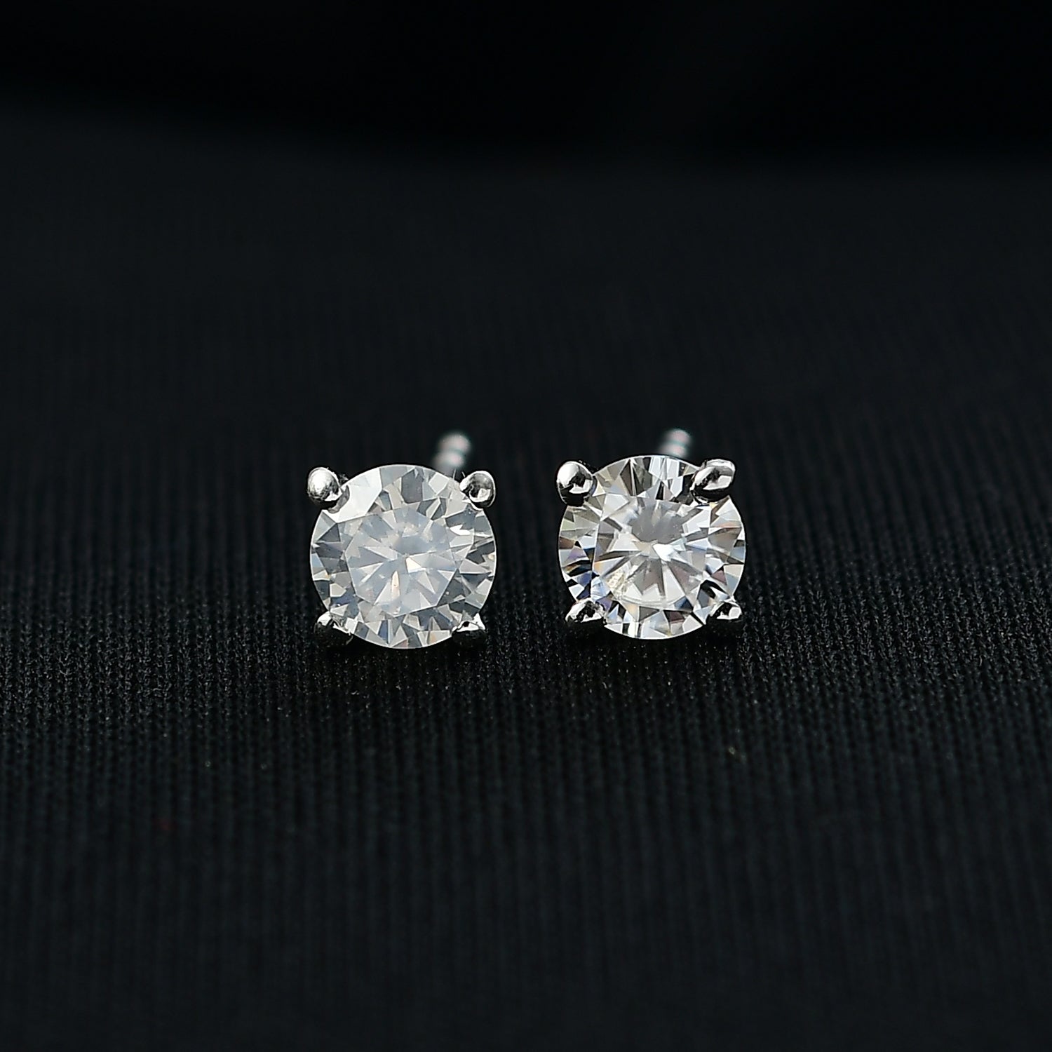 Moissanit Ohrringe 925 Silber rhodiniert ca. 0,86 ct.