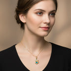 D'Joy Pfau Quarz Triplette, Natürlicher Chromdiopsid Anhänger 925 Silber 750 Gelb Vergoldet ca. 1.24 ct