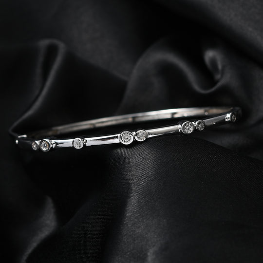 EVER TRUE Weißer Diamant Armreif ca. 19 cm Nickelfreies Messing, goldfarben