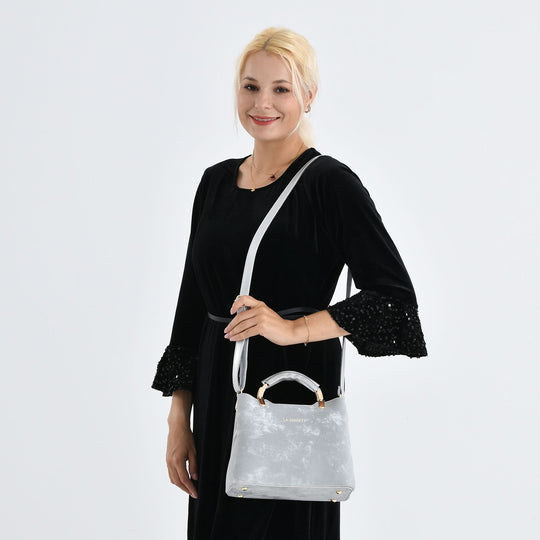LA MAREY Satchel Tasche mit Reißverschlussfächern und verstellbarem Schulterriemen 25 x 20 x 11 cm Silber