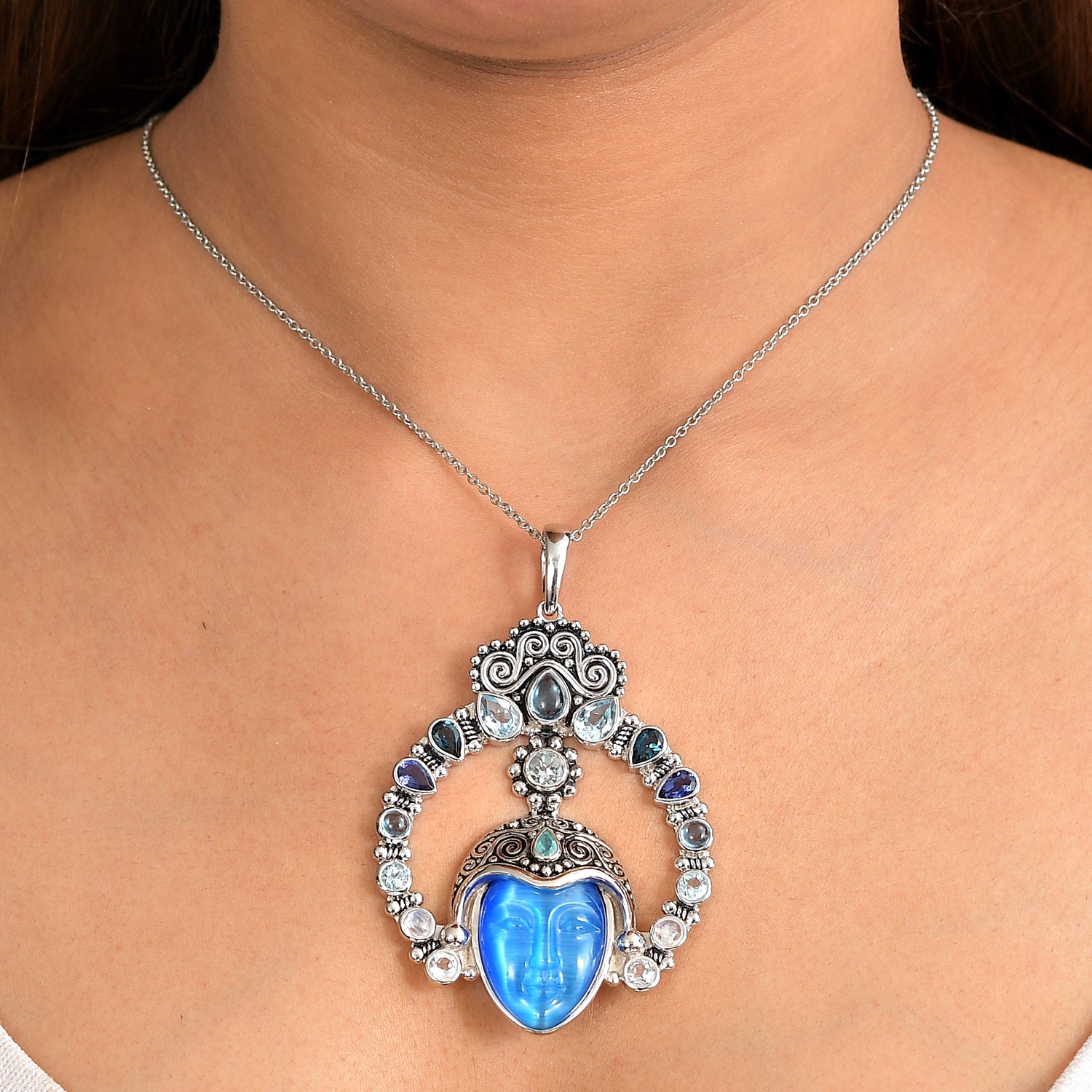 Sajen Silber - Göttin Aquamarin, Amethyst, Schweizer Blautopas, London Blautopas Anhänger 925 Silber rhodiniert ca. 28.68 ct