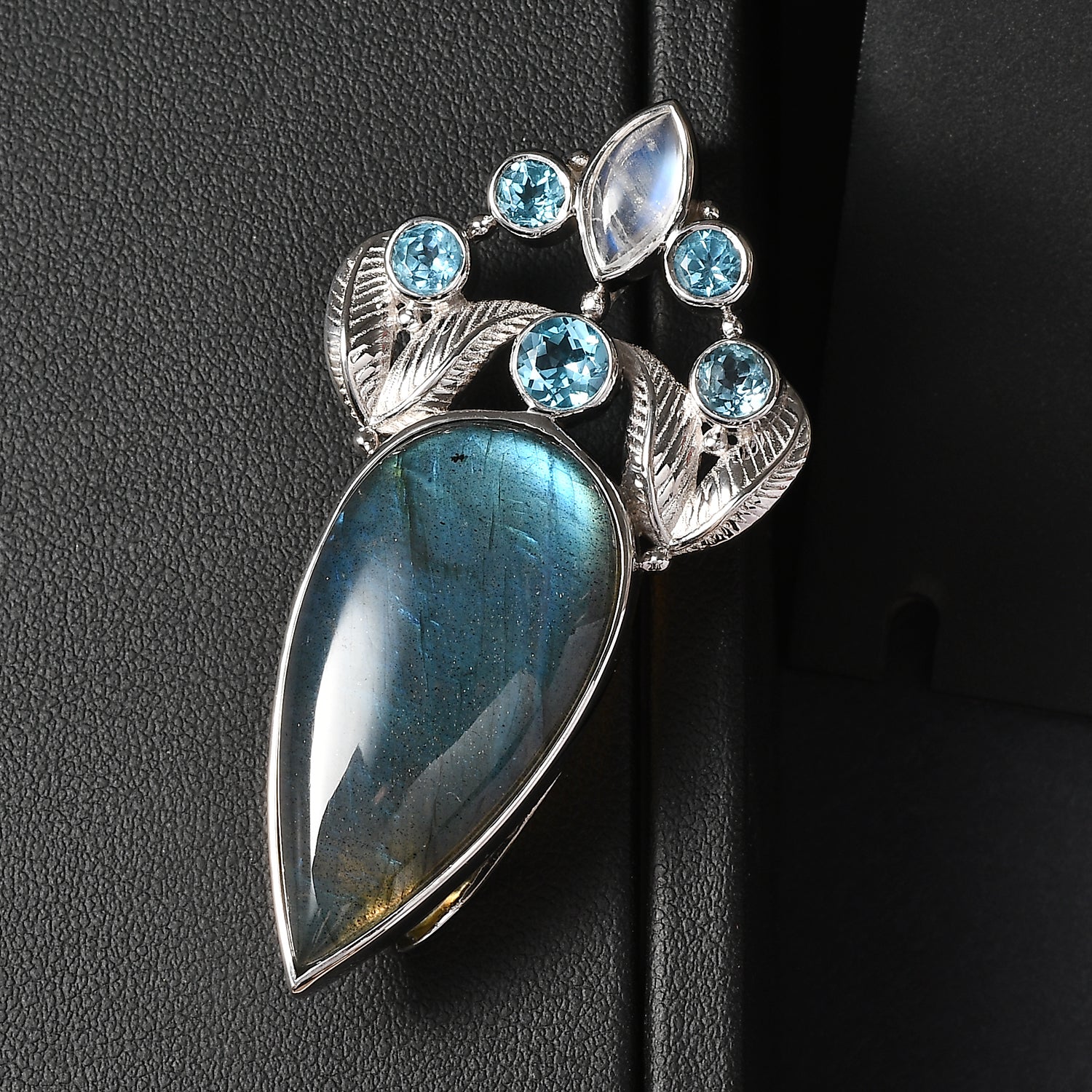 Sajen Silber - AAA Labradorit, Regenbogen Mondstein, Schweizer Blautopas Anhänger 925 Silber rhodiniert ca. 28.11 ct