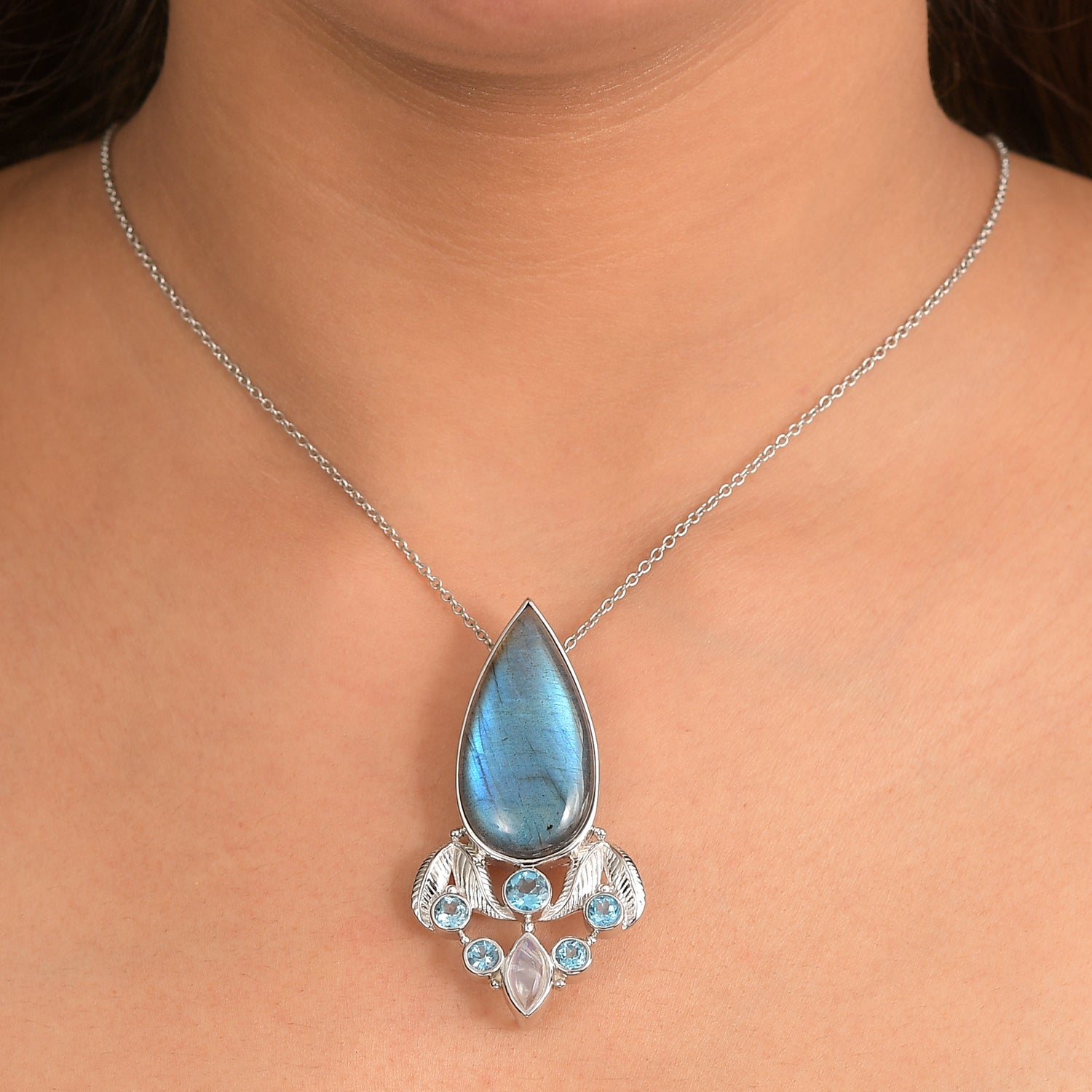 Sajen Silber - AAA Labradorit, Regenbogen Mondstein, Schweizer Blautopas Anhänger 925 Silber rhodiniert ca. 28.11 ct