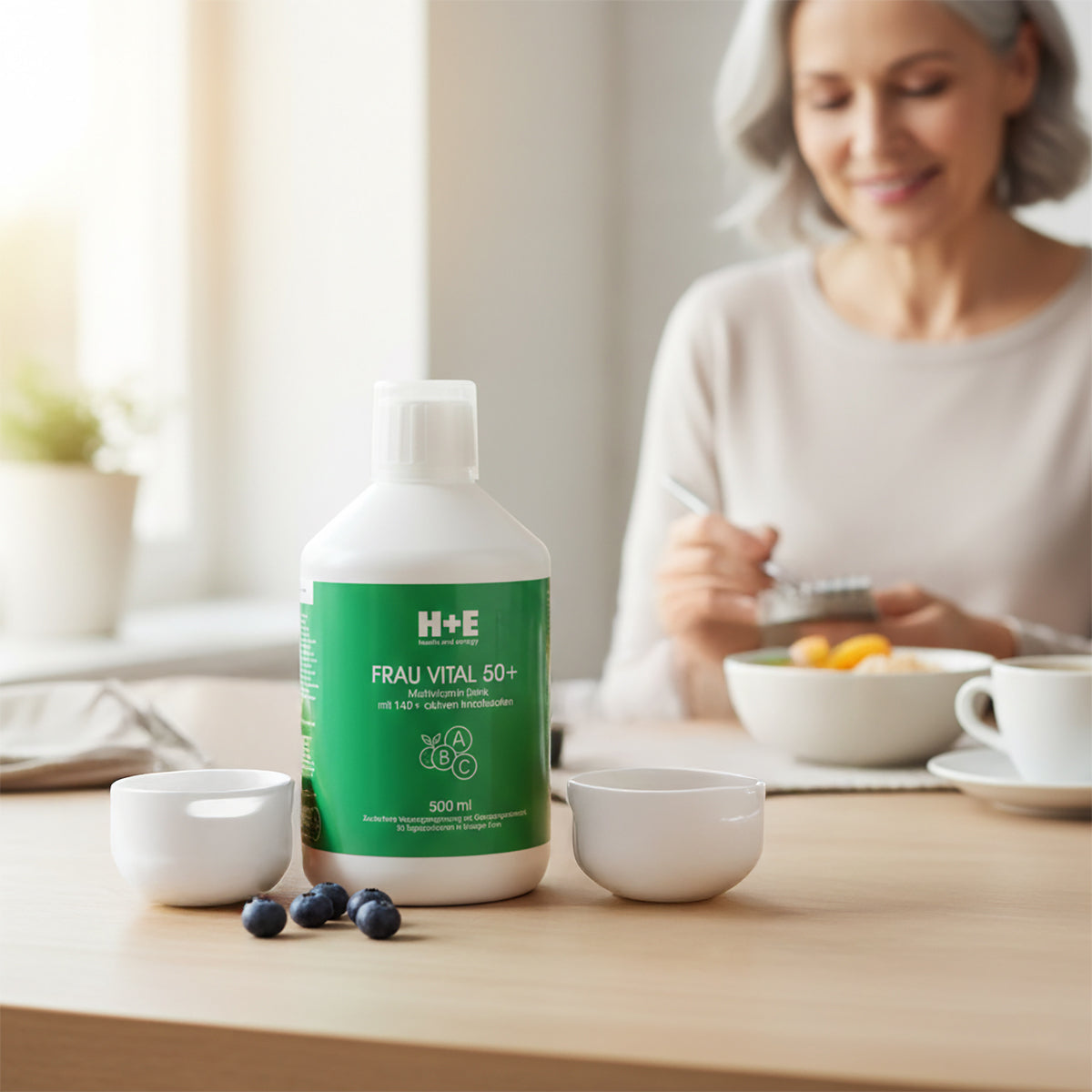 H+E Frau Vital 50+: flüssiges Multivitamin-Konzept mit über 140 sorgfältig abgestimmten Inhaltsstoffen, 500ml