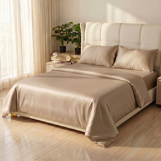 LA MAREY SIGNATURE Luxus Maulbeerseide Bettwäsche Set, 4-teilig, 230 x 260 cm, Elfenbein