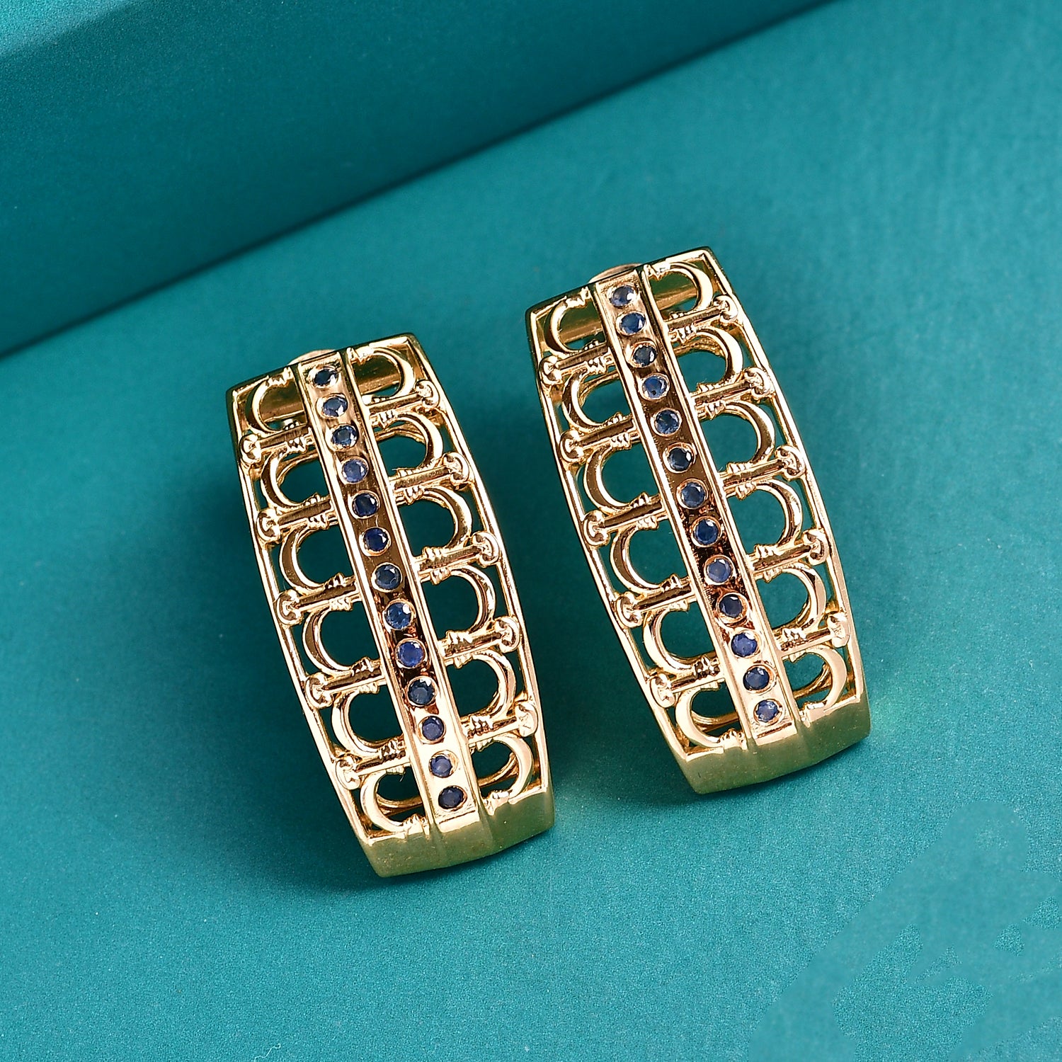 GP - Kanchanaburi Blauer Saphir Ohrringe 925 Silber 750 Gelbgold Vermeil ca. 0,59 ct.