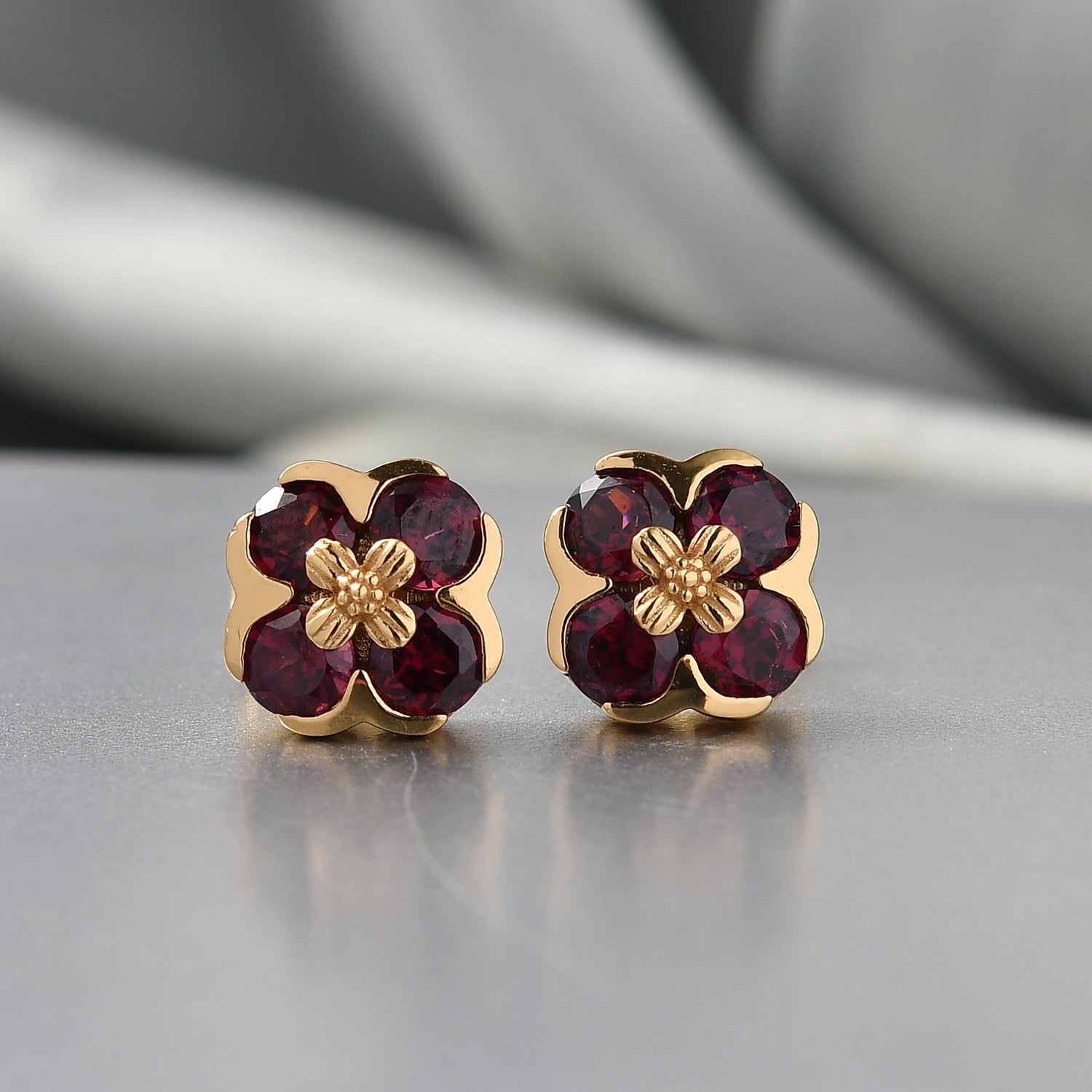 D'Joy AA Natürlicher Rhodolith Granat Ohrringe 925 Silber 750 Gelb Vergoldet ca. 2.30 ct