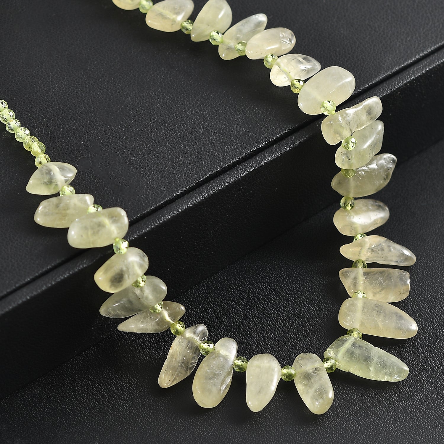 D'Joy Natürlicher grüner Kunzit, Peridot Halskette ca. 45 cm + 5 cm Extender, 925 Silber rhodiniert ca. 110,00 ct.