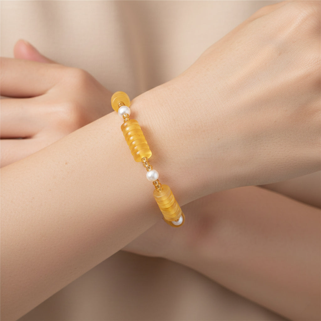 Bernstein, Weiße Süßwasser Perle (4-5mm) Armband, flexibel, 33.00 ct