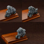 Qi-Lin Figur aus Olmec Jadeit, naturbelassene Schnitzarbeit, ca. 8-9 cm