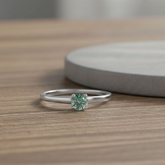 D'Joy Blauer Moissanit Ring 925 Silber rhodiniert (Größe 17.00) ca. 0,30 ct