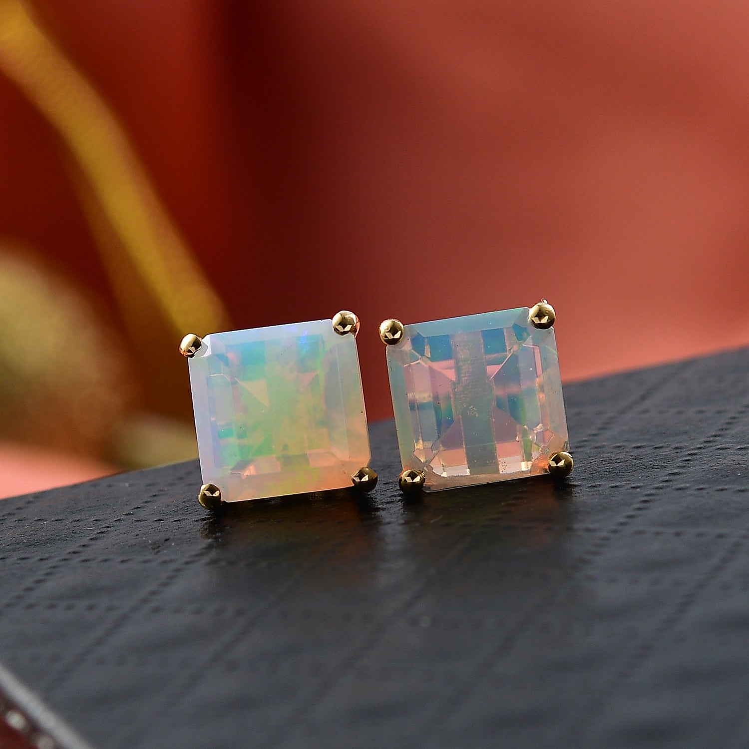 D'Joy AAA Natürlicher, äthiopischer Welo Opal Ohrringe 925 Silber 750 Gelbgold Vermeil ca. 2.91 ct