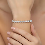 Designer inspiriert - Weißer Zirkonia Herz-Armband ca. 19 cm Nickelfreies Messing