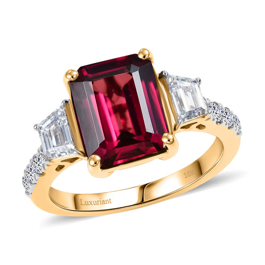 LUXURIANT  (10-16 Werktage Lieferzeit)  4,25 ct. AAA Malawi Magenta Granat und Labor Diamant Ring in 417 Gold