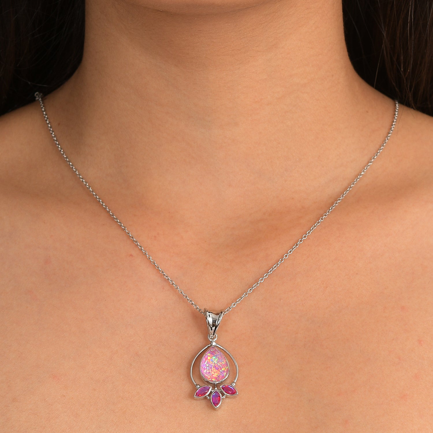 Sajen Silber-Opal Dublett, Mystischer Quarz des Regenbogenvulkans Anhänger 925 Silber rhodiniert ca. 4.20 ct