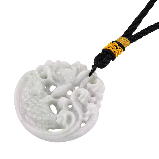Fisch- und Lotus-Design Hängedekoration aus natürlichem burmesischem Jadeit Typ A, ca. 55 mm