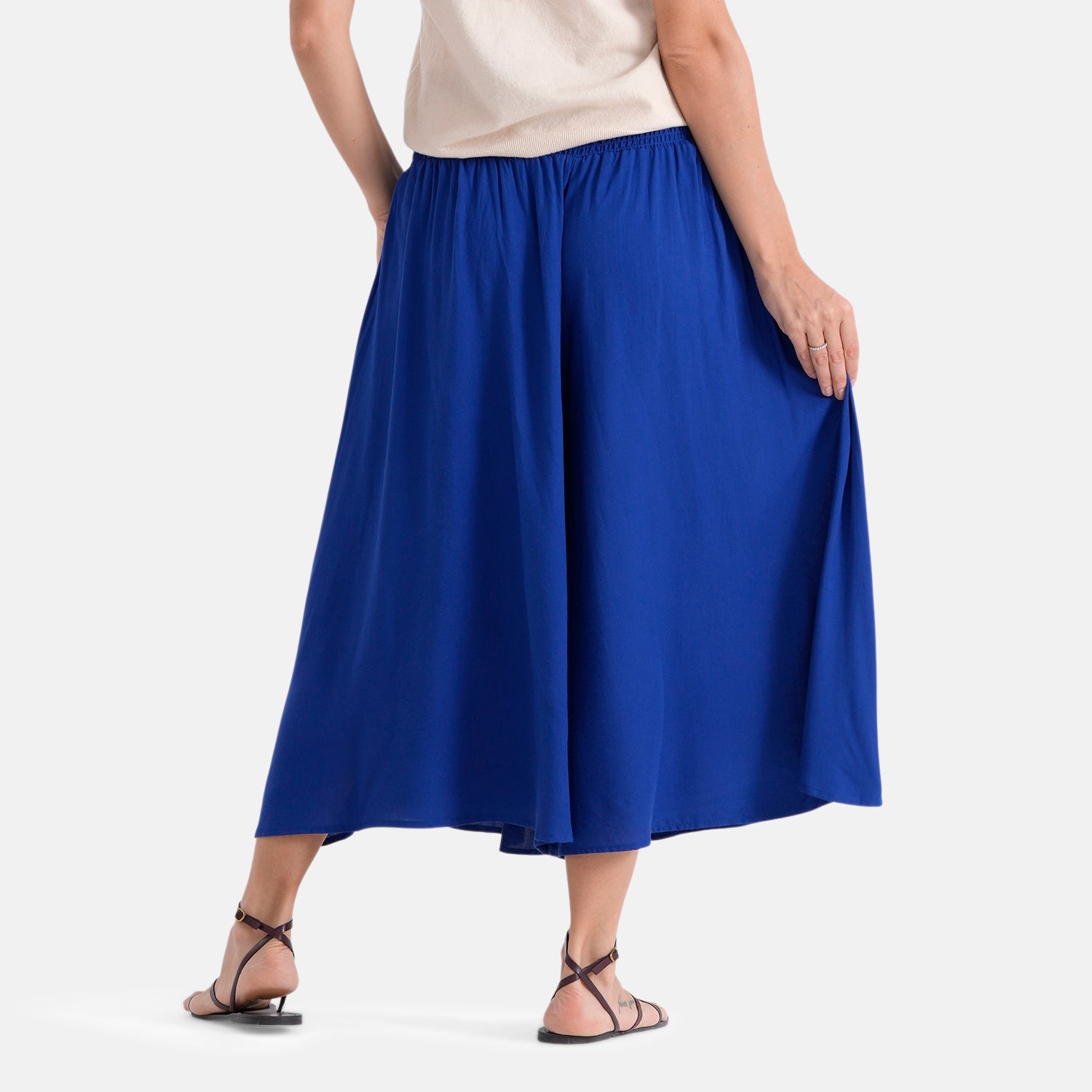 Marineblau