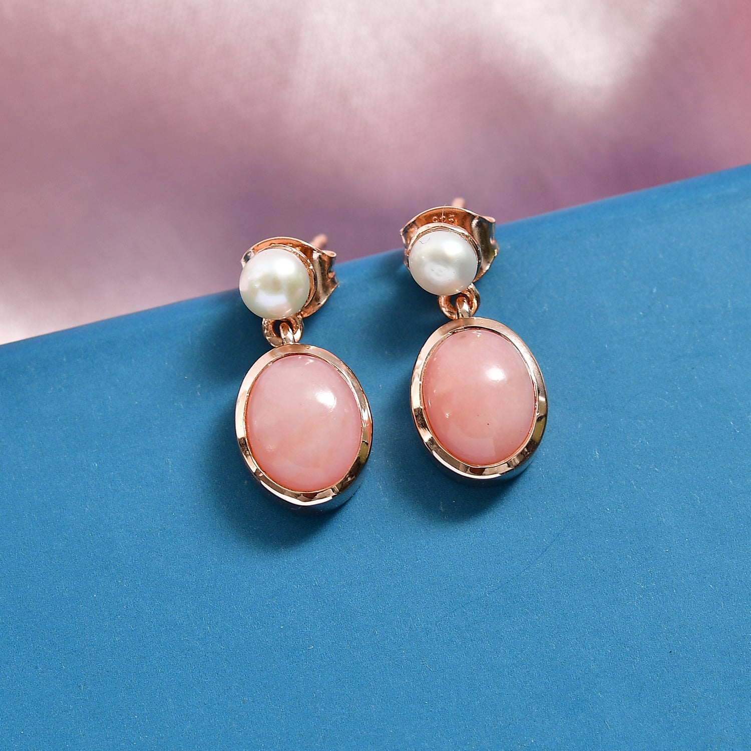 D'Joy AA Rosa Opal und 4mm Süßwasserperle Ohrringe, 925 Silber 750 rosévergoldet