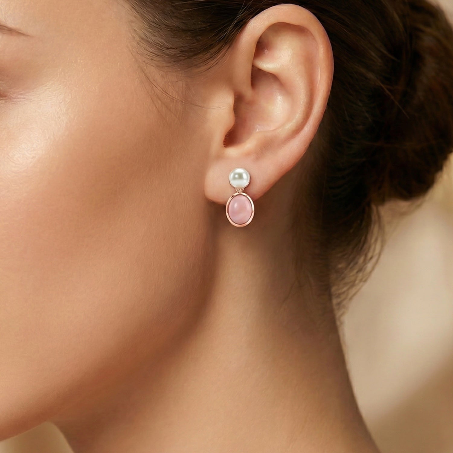 D'Joy AA Rosa Opal, Süßwasser Perle (4mm) Ohrringe 925 Silber 750 rosévergoldet