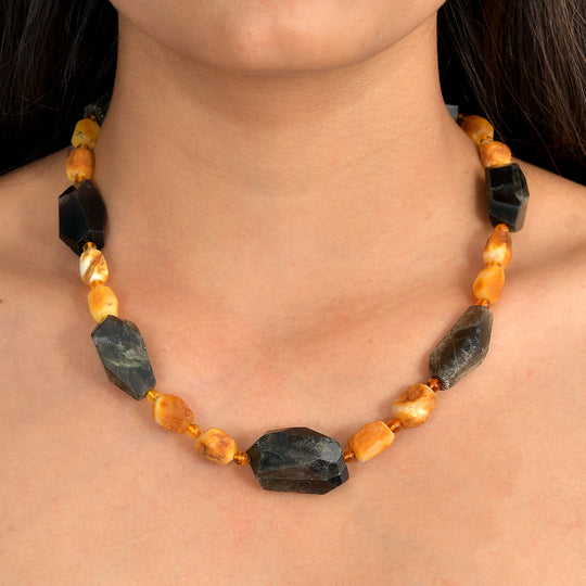 EVER TRUE Strahlen Quarz, Bernstein Halskette ca. 45 cm Nickelfreies Messing 750 Vergoldet ca. 288.00 ct
