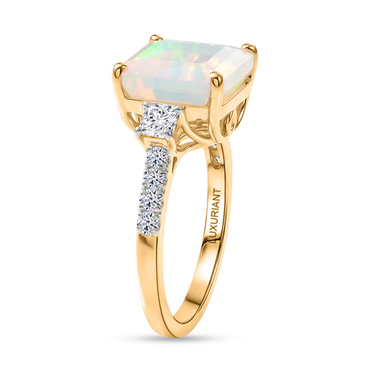 LUXURIANT  (10-16 Werktage Lieferzeit)  3,05 ct. AAA natürlicher, äthiopischer Welo Opal und Labor Diamant Ring in 417 Gold