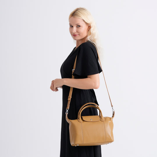 Echtleder Crossbody-Tasche, kompaktes Design, 2 Reißverschlussfächer außen, 2 Innenfächer mit Reißverschluss, 1 Steckfach, 28x14x20 cm, Schwarz