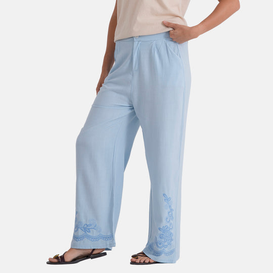 LA MAREY Leinenhose mit Stickerei, 70% Leinen und 30% Baumwolle, EU 38/40, Größe M, Hellblau