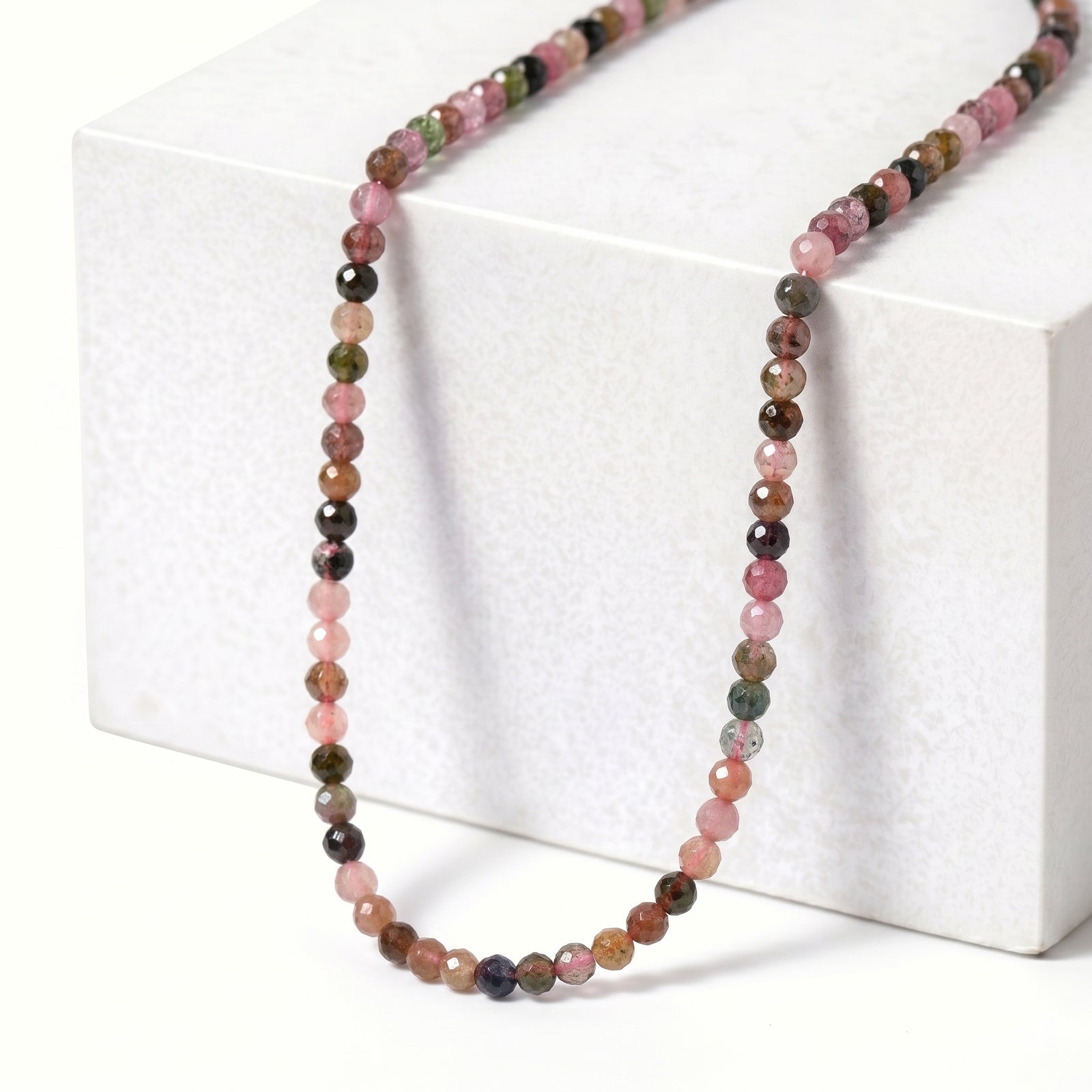 Mehrfarbige Spinell Halskette, 316L Edelstahl ca. 75.00 ct