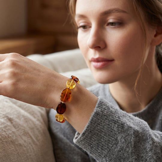 Flexibles mehrfarbiges natürliches baltisches Bernstein Armband - 30 ct.
