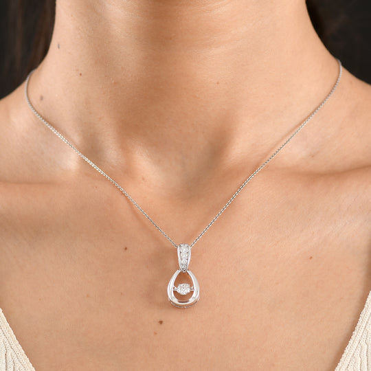 D'Joy 100 Facetten Moissanit Anhänger 925 Silber Platiniert ca. 0.62 ct
