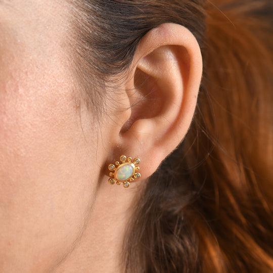D'Joy AA Natürlicher, äthiopischer Welo Opal, Weißer Zirkon Ohrringe 925 Silber Gold ca. 1.13 ct