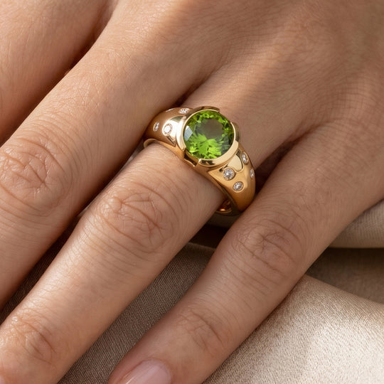 EVER TRUE AA Natürlicher Peridot, Weißer Zirkon Ring 950 Kupfer (Größe 19.00) ca. 1.66 ct