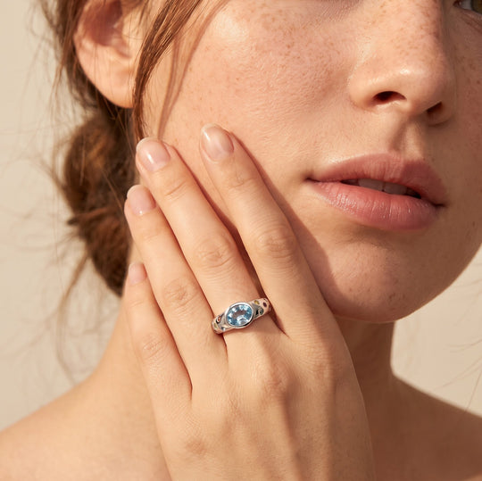 LUXURIANT AA blauer Zirkon und mehrfarbiger Labor Diamant Ring, 925 Silber rhodiniert - 1,36 ct.