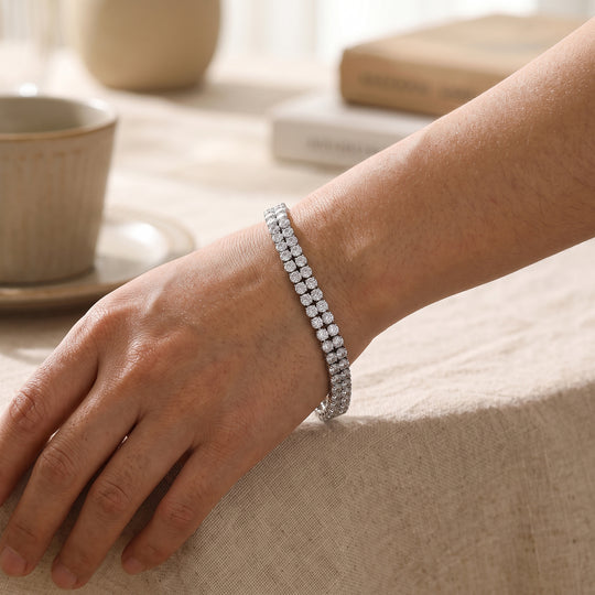 Doppellagiges weißes Zirkonia 19cm Armband, Messing in Silberton