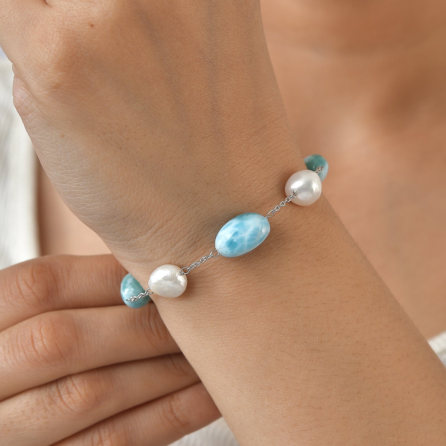 D'Joy Larimar, Süßwasser Perle Armband ca. 19 cm 925 Silber Rhodiniert