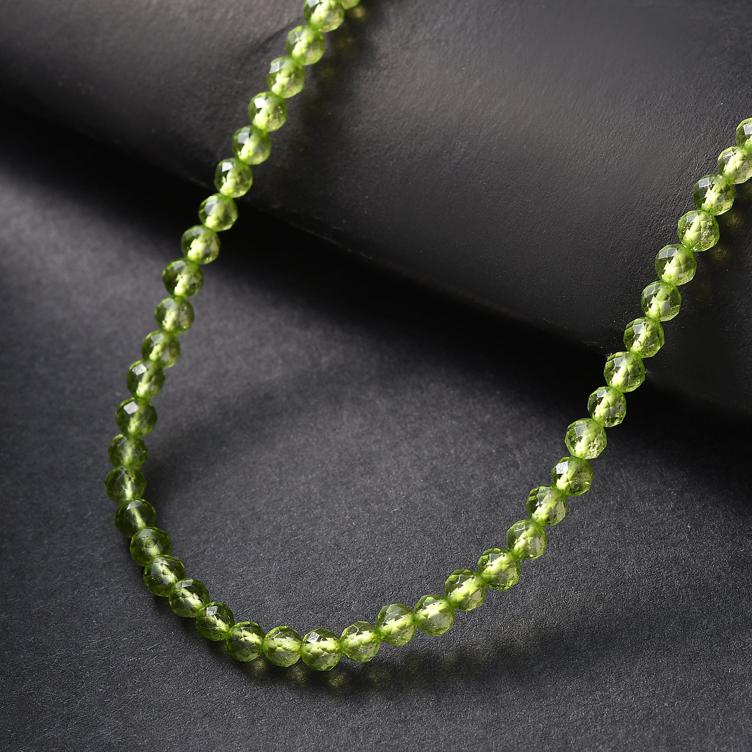 EVER TRUE Peridot Halskette ca. 45 cm 316L Edelstahl ca. 38.00 ct