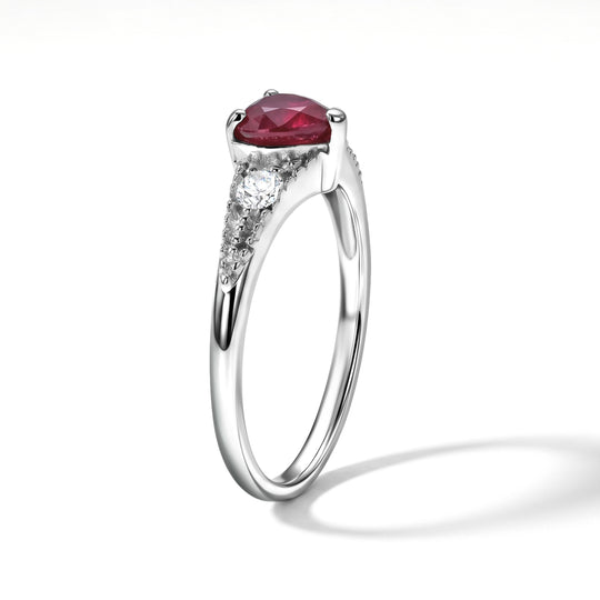 D'Joy Afrikanischer Rubin (Fissure gefüllt), Weißer Zirkon Ring 925 Silber Rhodiniert (Größe 20.00) ca. 1,44 ct