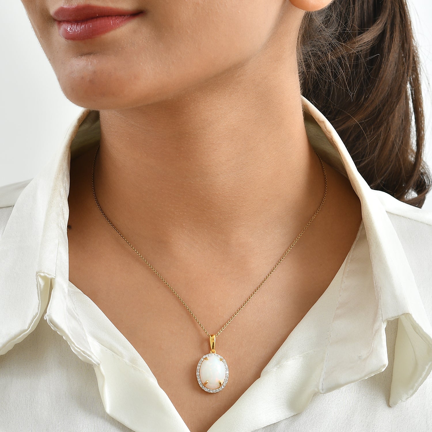 LUXURIANT DIAMOND - AAA Natürlicher, äthiopischer Welo Opal, Lab Grown Diamant Anhänger 925 Silber 750 Gelbgold vermeil ca. 7,12 ct.