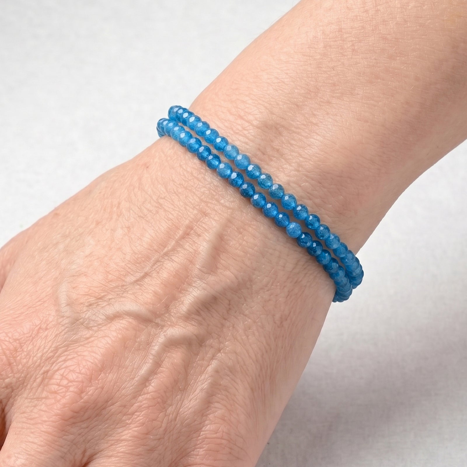 Natürlicher Neon-Apatit Armband ca. 18 cm 316L Edelstahl ca. 30,00 ct.