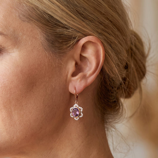EverTrue Rose De France Amethyst und Zirkon florale Halo Ohrringe, 950 Kupfer rosévergoldet - 3,92 ct.