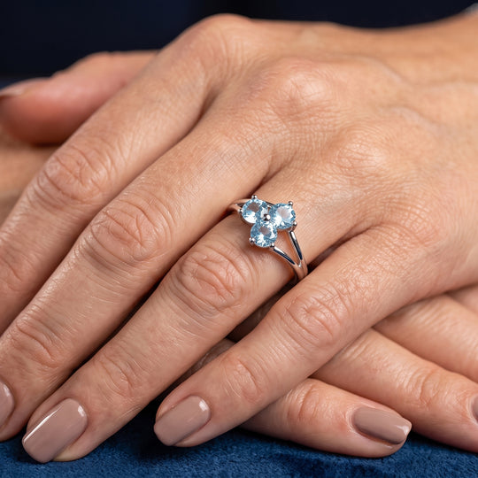 D'Joy AA Blauer Apatit Ring 925 Silber Platiniert (Größe 21.00) ca. 0,95 ct