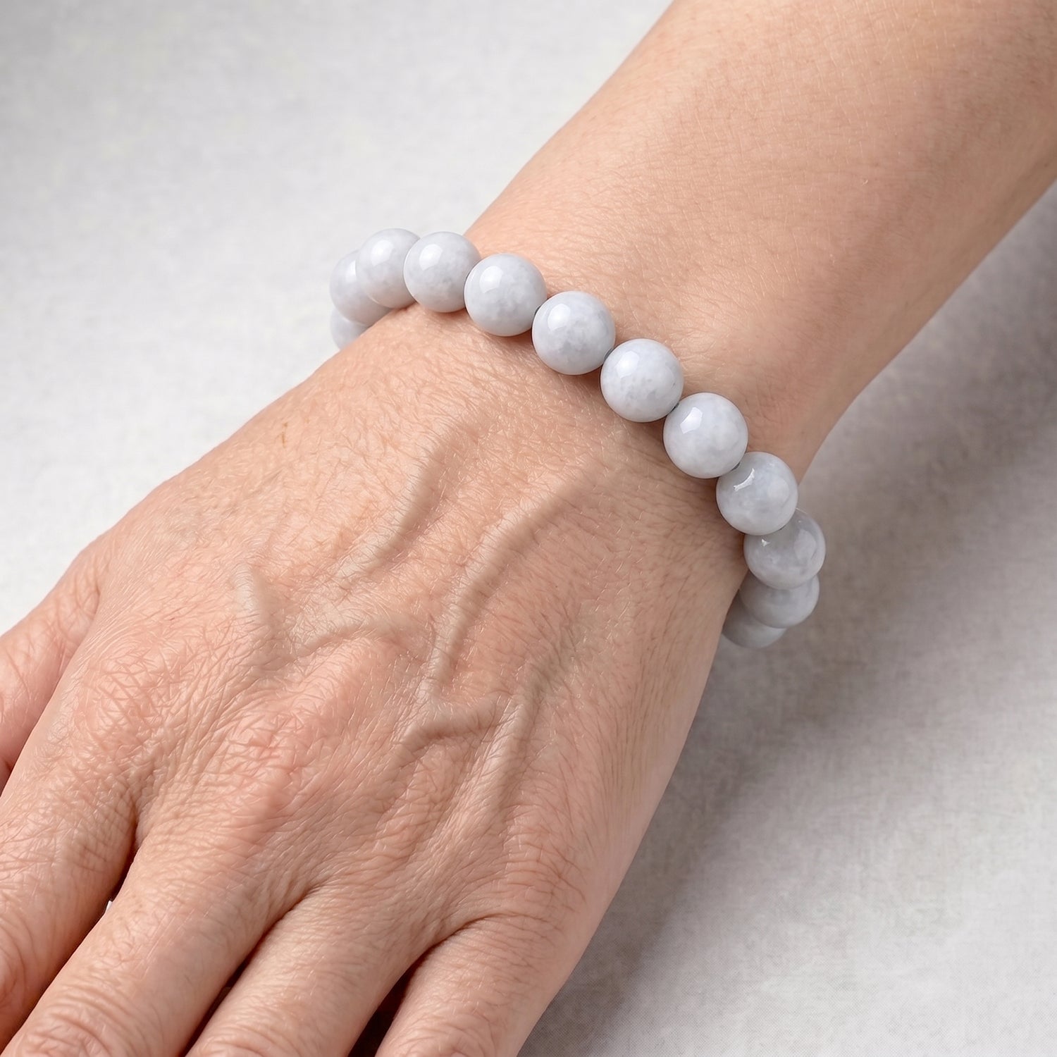 EXTREM SELTEN Weiße Jade Armband, flexibel, (18 - 19 cm) ca. 260.00 ct