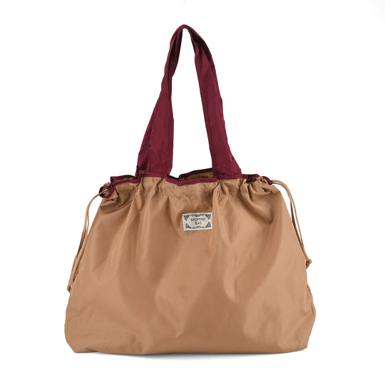 Brand:Livmore Profile: Folded bag Life style Color:rose pink wall(exterior):polyester Lining(interior): none Pockets(exterior):none Pockets(interior):slip-1 Size:50*40cm