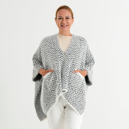 Poncho-Jacke in Bouclé-Optik mit 2 Taschen, Rot