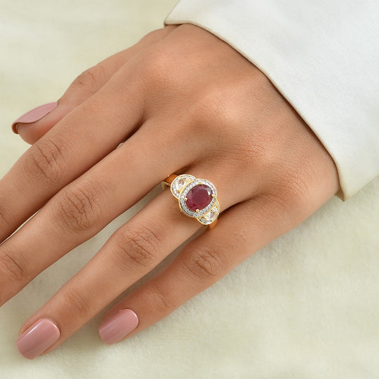D'Joy AA afrikanischer Rubin (Fissure gefüllt) und Zirkon Ring, 925 Silber 750 Gelbgold Vermeil - 3,82 ct.