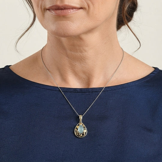 GP - AA Milchiger Aquamarin, Kanchanaburi Blauer Saphir Anhänger 925 Silber Rhodiniert und 750 Gelbgold Vermeil ca. 1,96 ct.